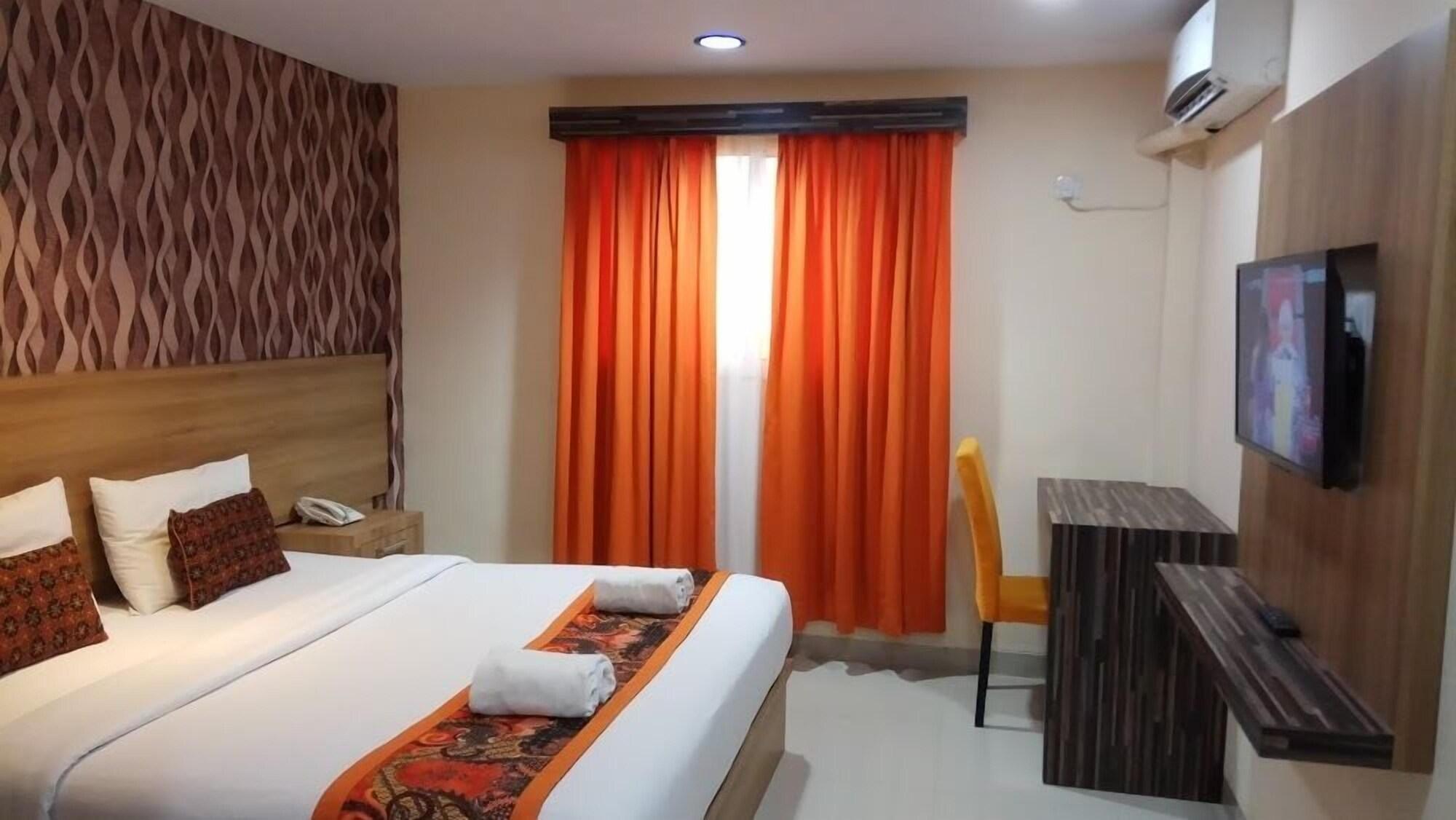 New D'Dhave Hotel Padang  Eksteriør billede
